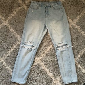 american eagle mom jeans